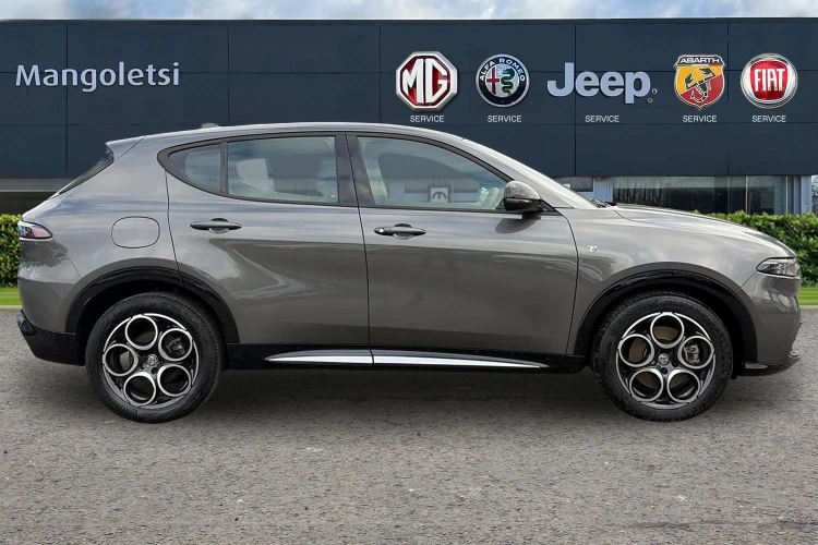 Vehicle Image - 3