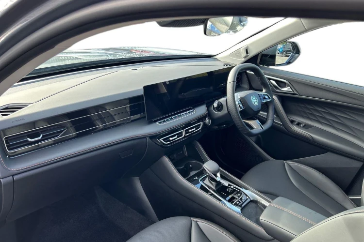 Vehicle Image - 1