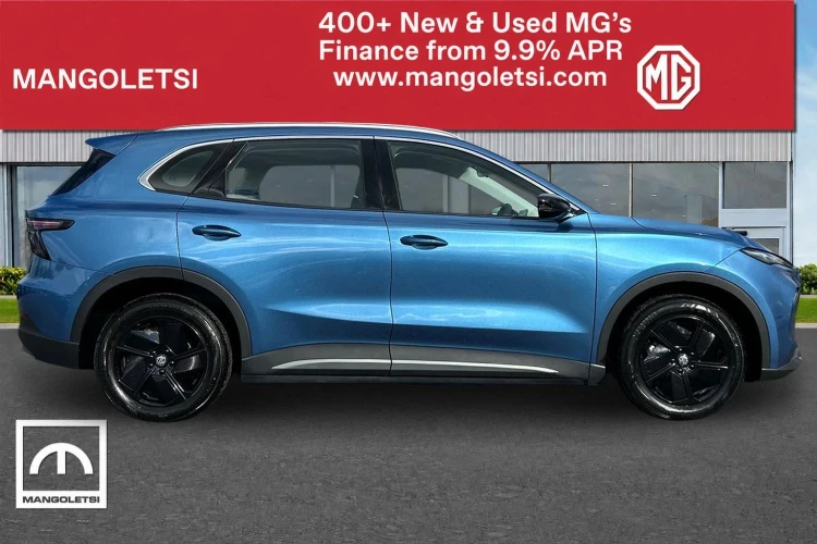 Vehicle Image - 3