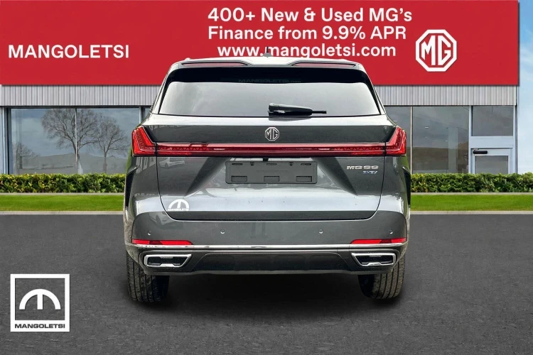 Vehicle Image - 3