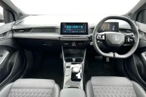 Vehicle Thumbnail 8