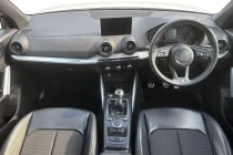 Vehicle Thumbnail 9