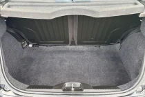 Vehicle Thumbnail 20