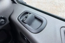Vehicle Thumbnail 10