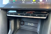 Vehicle Thumbnail 12
