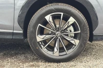 Vehicle Thumbnail 14