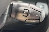 Vehicle Thumbnail 8