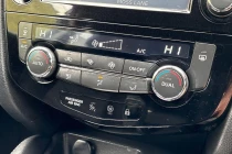 Vehicle Thumbnail 16