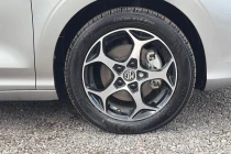 Vehicle Thumbnail 5