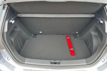 Vehicle Thumbnail 23