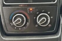 Vehicle Thumbnail 6