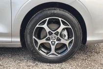 Vehicle Thumbnail 5