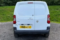 Vehicle Thumbnail 4