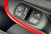 Vehicle Thumbnail 16