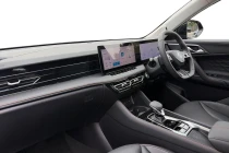 Vehicle Thumbnail 8