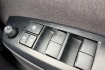 Vehicle Thumbnail 18