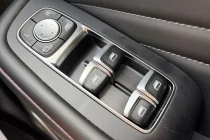 Vehicle Thumbnail 18