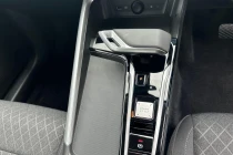 Vehicle Thumbnail 9