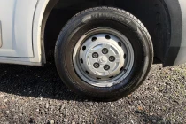Vehicle Thumbnail 8