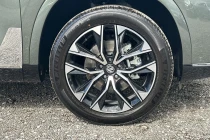 Vehicle Thumbnail 13