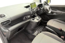Vehicle Thumbnail 13