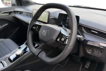 Vehicle Thumbnail 6