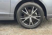 Vehicle Thumbnail 5