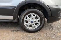 Vehicle Thumbnail 14