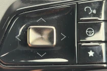 Vehicle Thumbnail 16