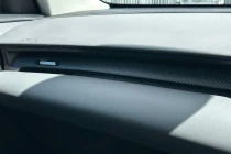 Vehicle Thumbnail 30