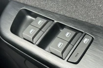 Vehicle Thumbnail 14
