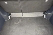 Vehicle Thumbnail 30