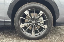Vehicle Thumbnail 15