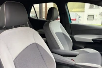 Vehicle Thumbnail 24