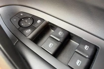 Vehicle Thumbnail 18