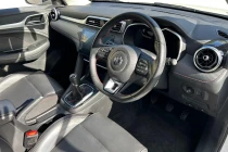 Vehicle Thumbnail 6