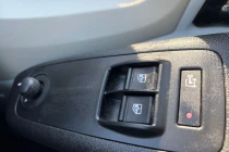 Vehicle Thumbnail 7