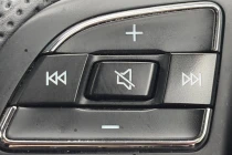 Vehicle Thumbnail 16
