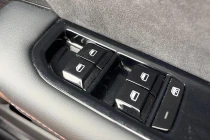 Vehicle Thumbnail 18