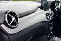Vehicle Thumbnail 12