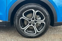 Vehicle Thumbnail 16