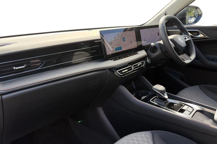 Vehicle Image - 1