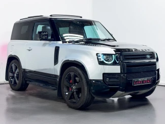 Land Rover Defender 90 Listing Image