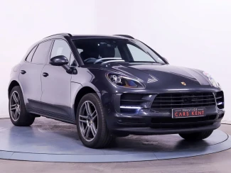 Porsche Macan Listing Image