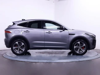 Jaguar E-PACE Image 8