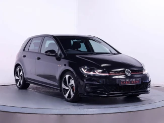 Volkswagen Golf Listing Image