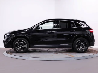Mercedes-Benz GLA Image 4