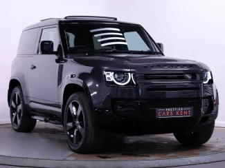 Land Rover Defender 90 Listing Image