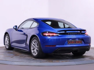 Porsche 718 Cayman Image 3