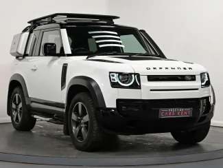 Land Rover Defender 90 Image 1